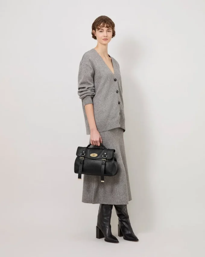 Alexa Black Natural Grain Women