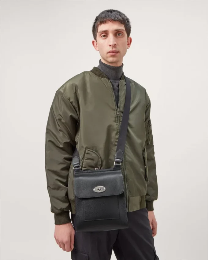 Antony Black & Silver Small Classic Grain Men