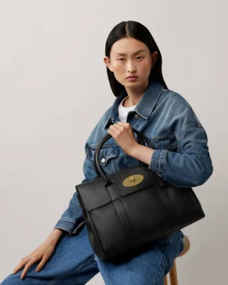 Bayswater in Black & Brass Small Classic Grain Bag Mulberry