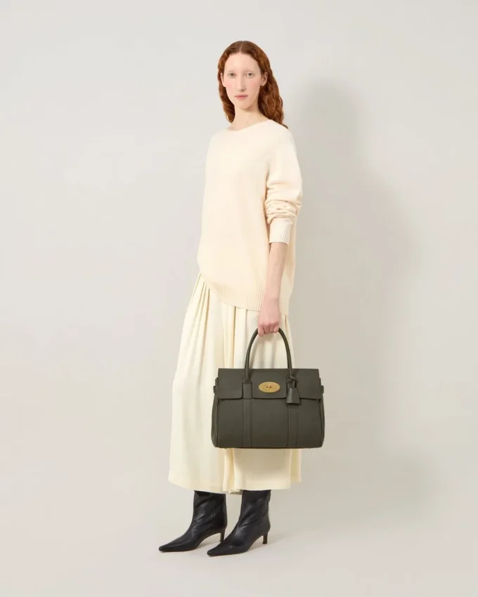 Bayswater Juniper Green Small Classic Grain Women
