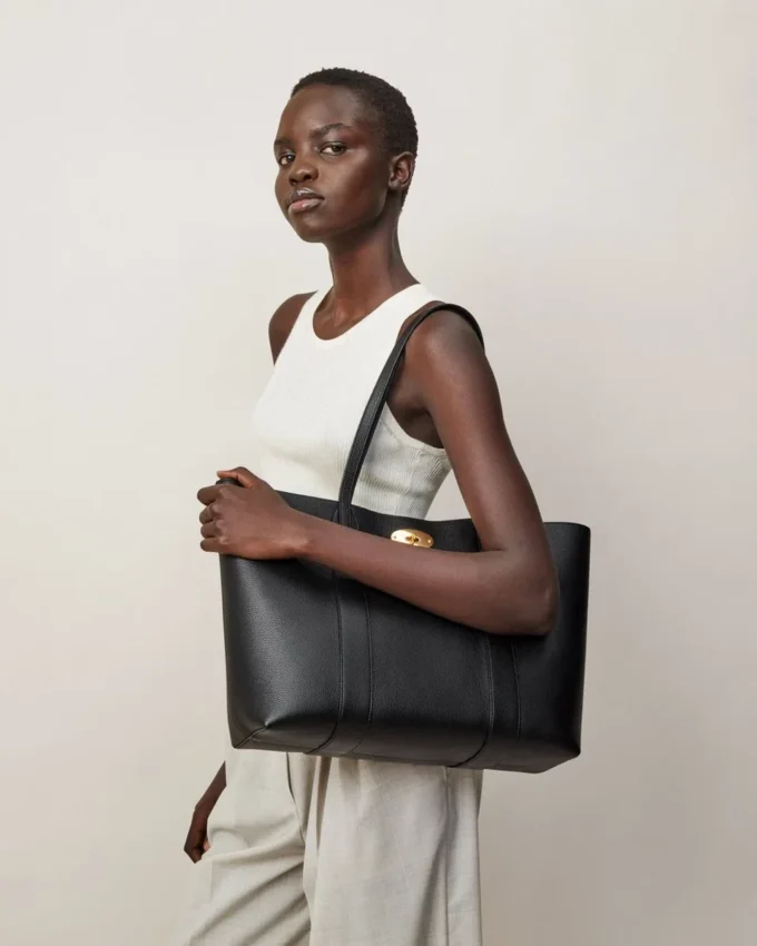 Bayswater Tote Black Small Classic Grain Women