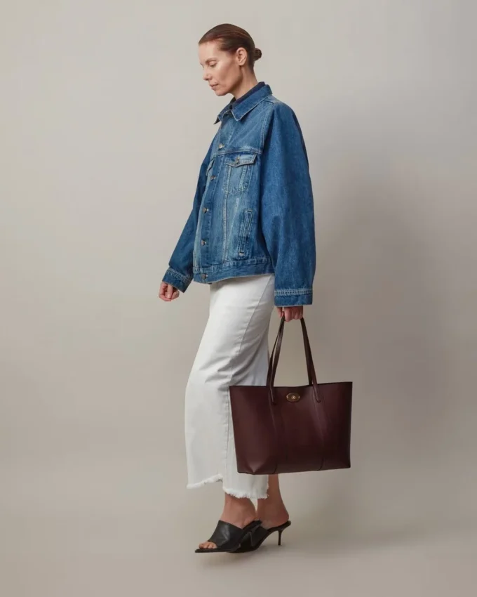 Bayswater Tote in Burgundy Small Classic Grain Leather Mulberry