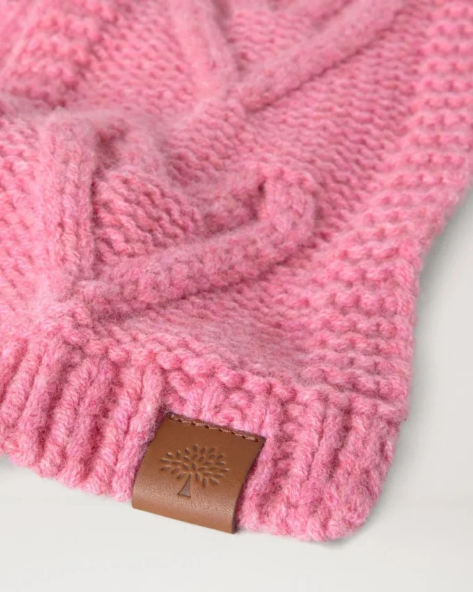 Cable Knitted Heart Scarf Rhubarb Lambswool Women