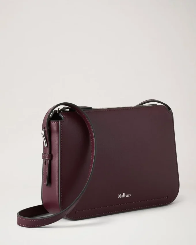 Clovelly Pouch Black Cherry Micro Classic Grain