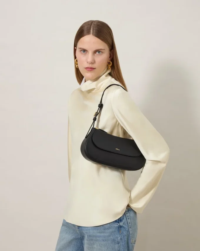 Clovelly Shoulder Bag Black Micro Classic Grain