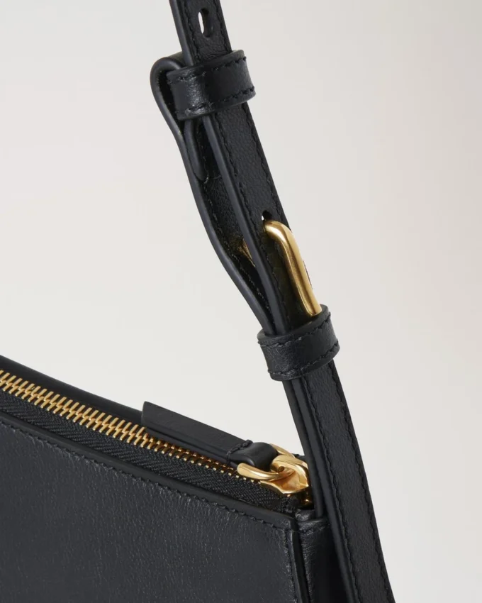 Clovelly Shoulder Bag Black Micro Classic Grain