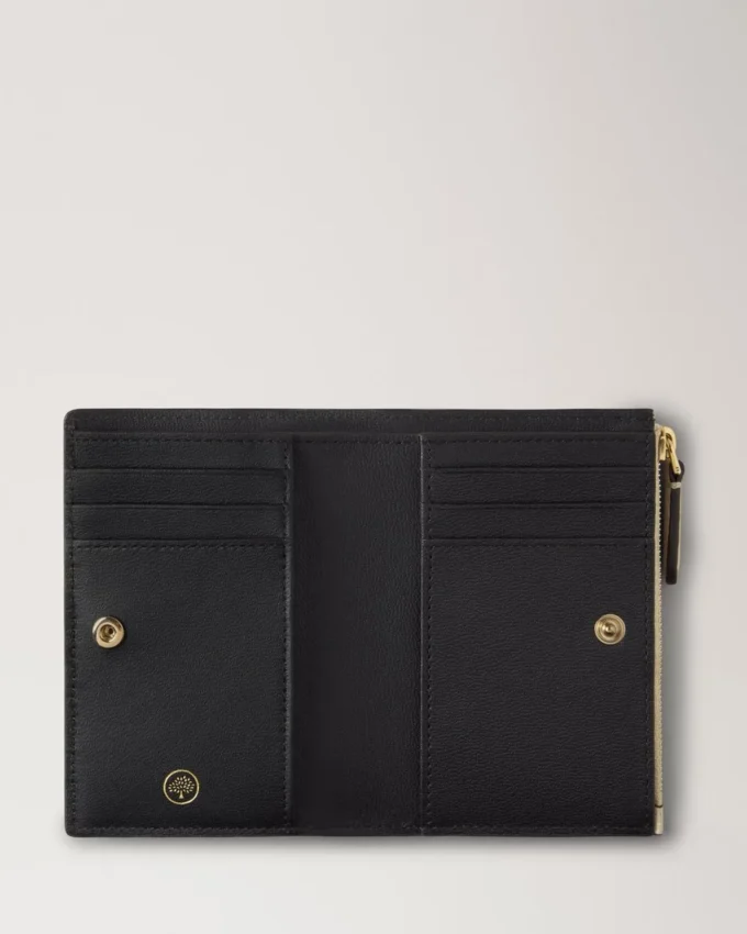 Continental Bifold Zipped Wallet Chalk Small Classic Grain
