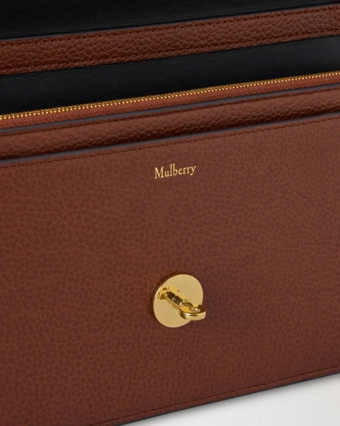 Darley Clutch Oak Two-Tone Small Classic Grain Women