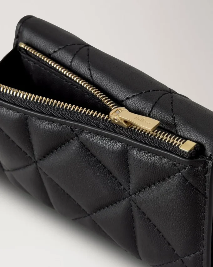 Darley Folded Multi-Card Wallet Black Quilted Nappa