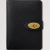 Darley Passport Cover Black Small Classic Grain