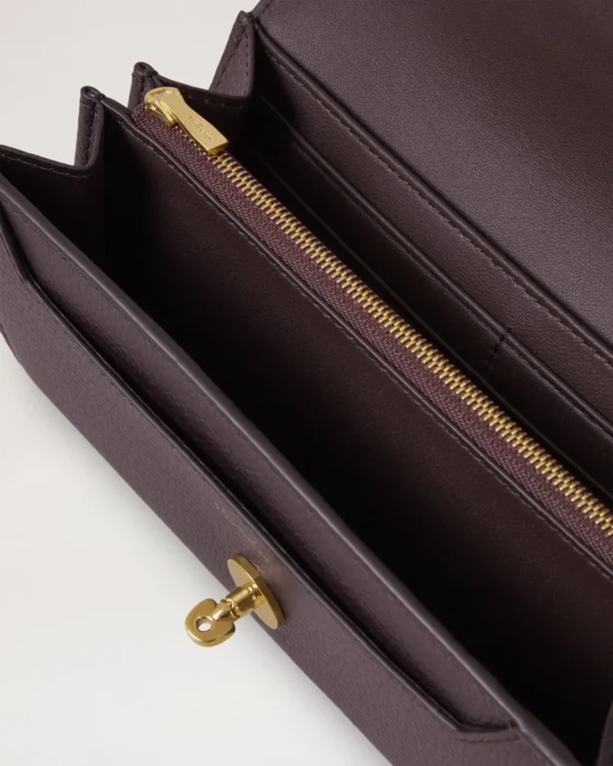 Darley Wallet Ebony Small Classic Grain Women