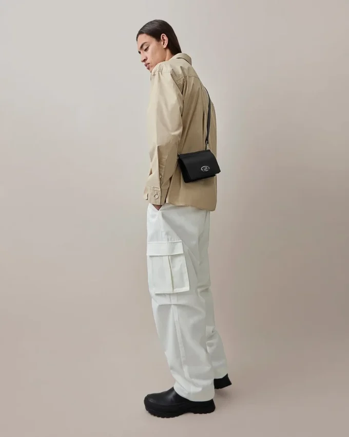 East West Antony Black Small Classic Grain Women
