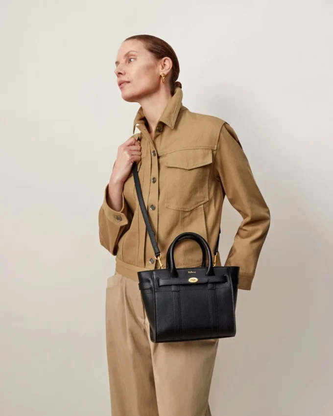 Mini Zipped Bayswater Black Small Classic Grain