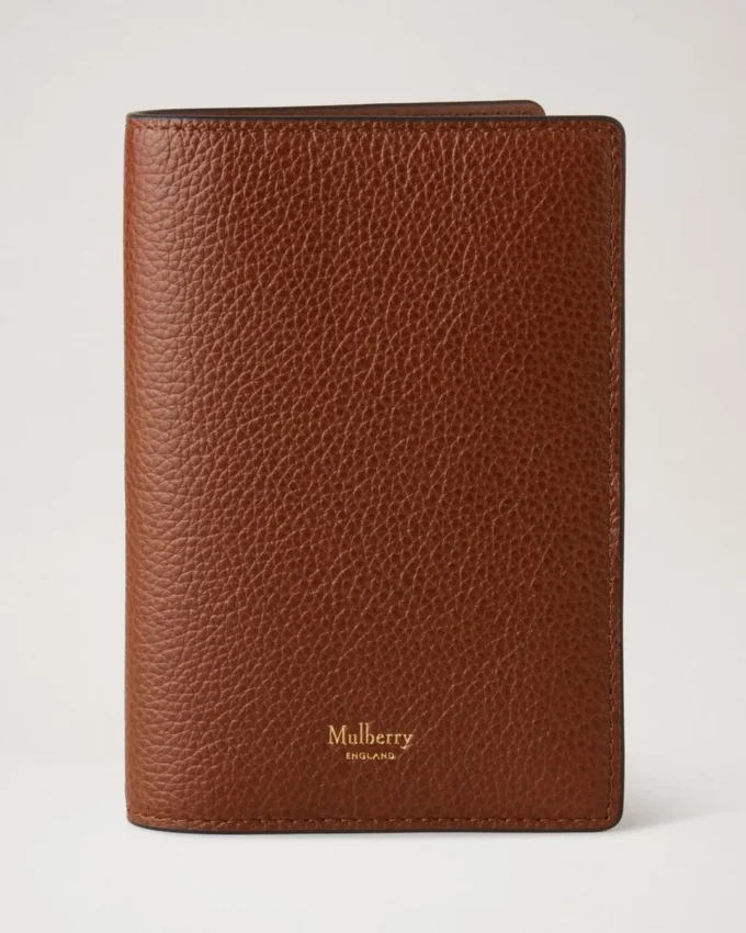 Passport Cover Oak Two-Tone Small Classic Grain