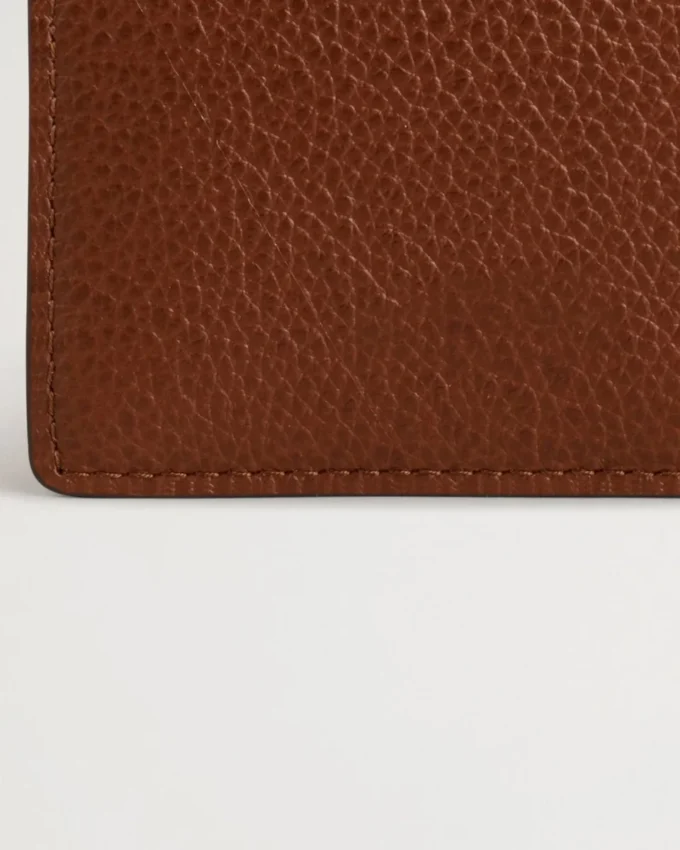 Passport Cover Oak Two-Tone Small Classic Grain