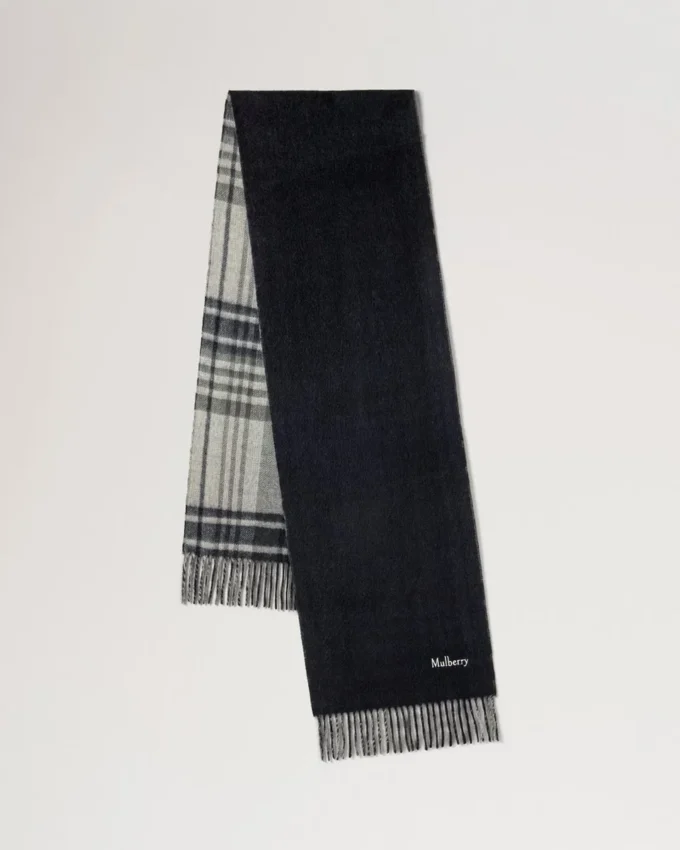 Reversible Cashmere Check Scarf Black & Eggshell Cashmere