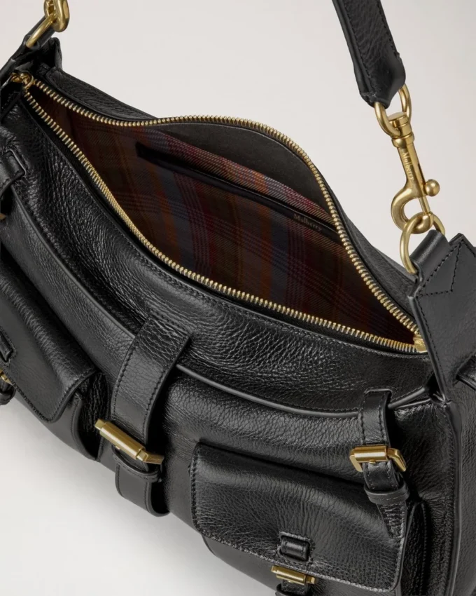 Roxanne Shoulder Bag in Black High Shine Leather Mulberry