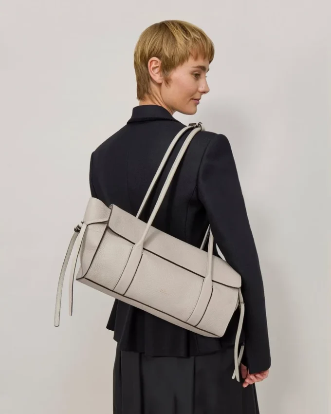 Small Soft Bayswater Chalk Heavy Grain Women
