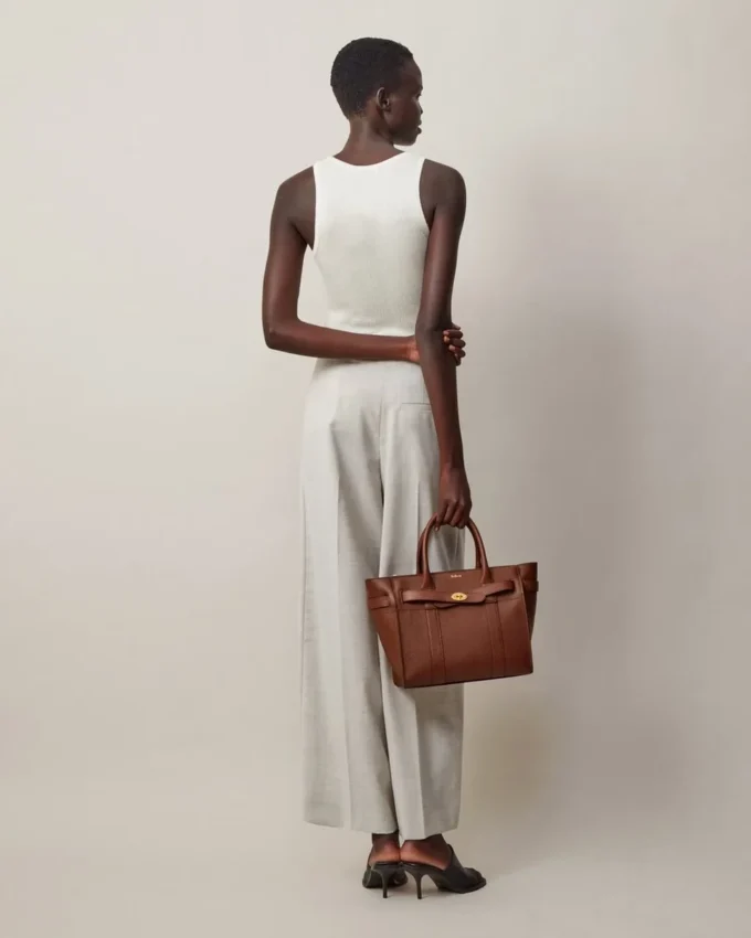 Small Zipped Bayswater Oak Two-Tone Small Classic Grain
